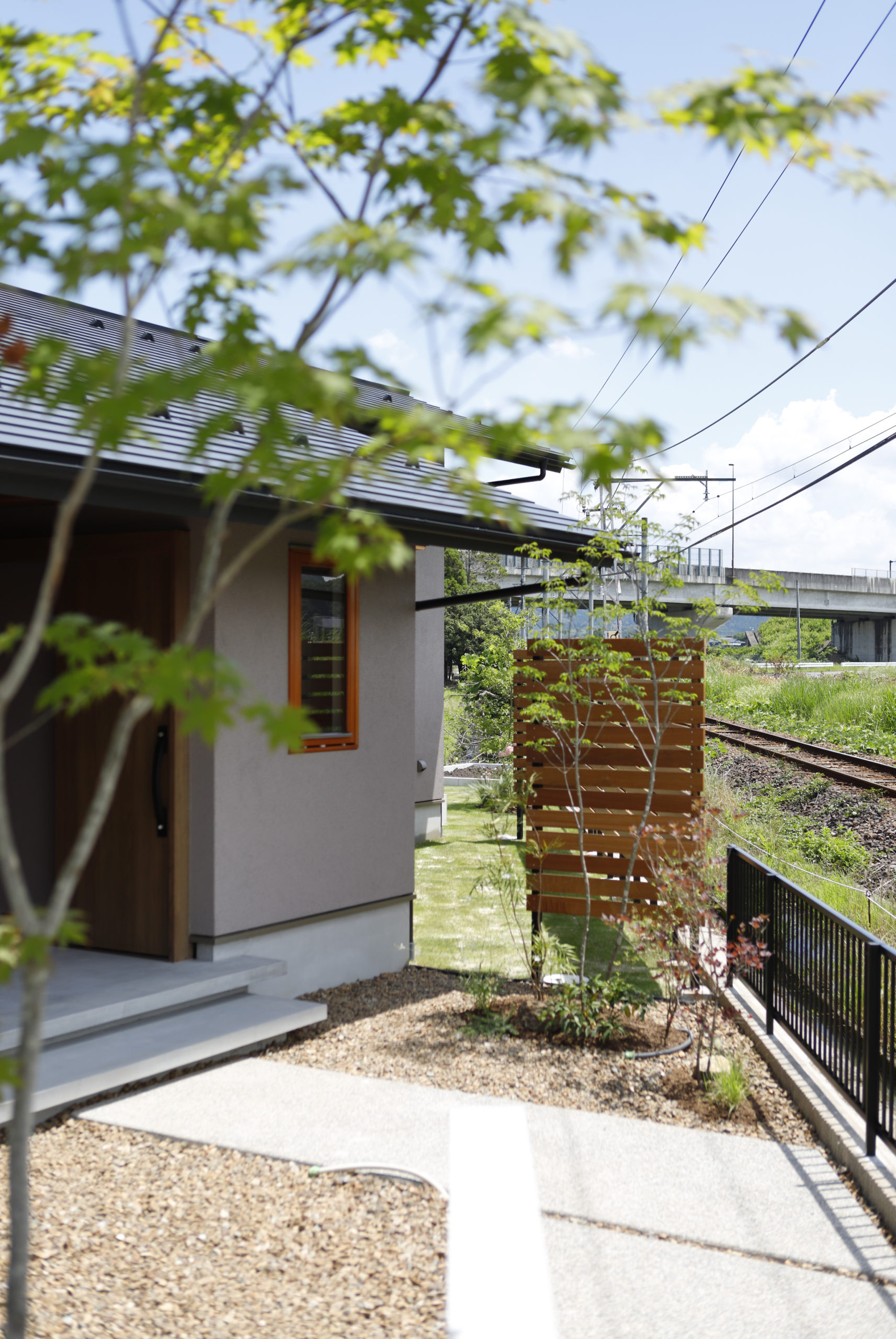 田園の景色を取り込む平屋のすまい｜可児市